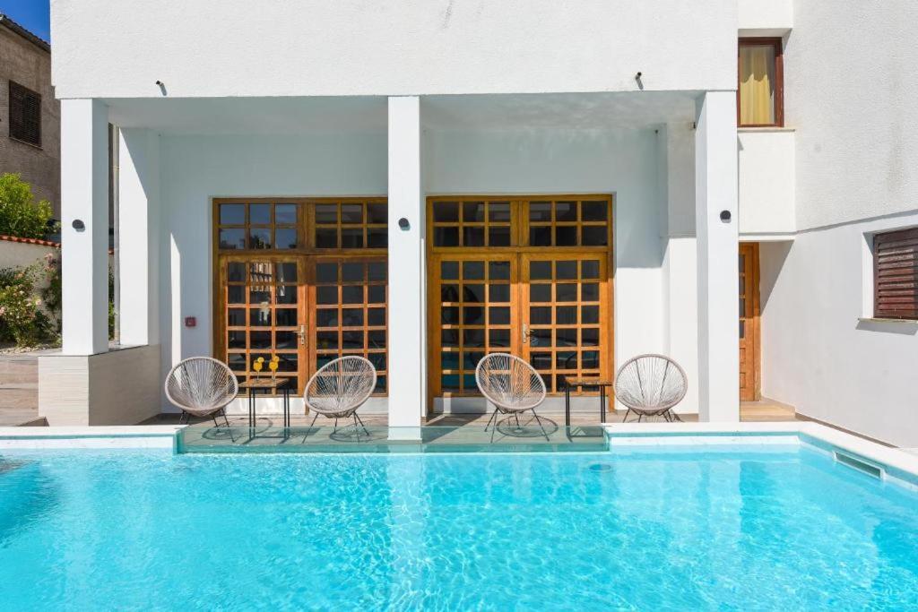 Apartments And Rooms Diana Zadar Exterior foto